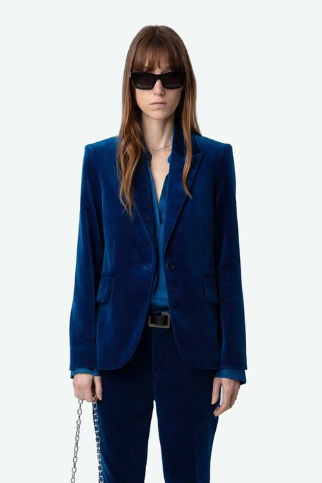 Vavy Velvet Jacket