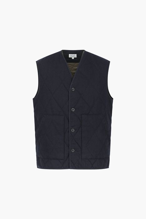 VINCE 울 혼방 퀼팅 빅 포켓 베스트 BE2810701