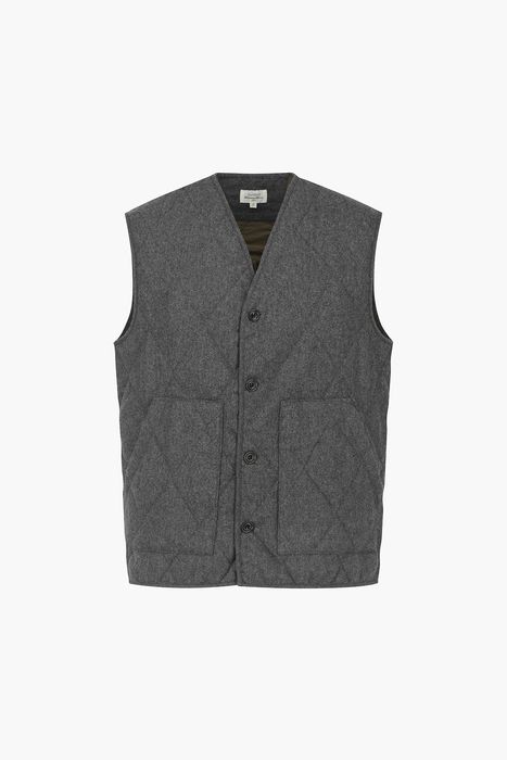 VINCE 울 혼방 퀼팅 빅 포켓 베스트 BE2810702